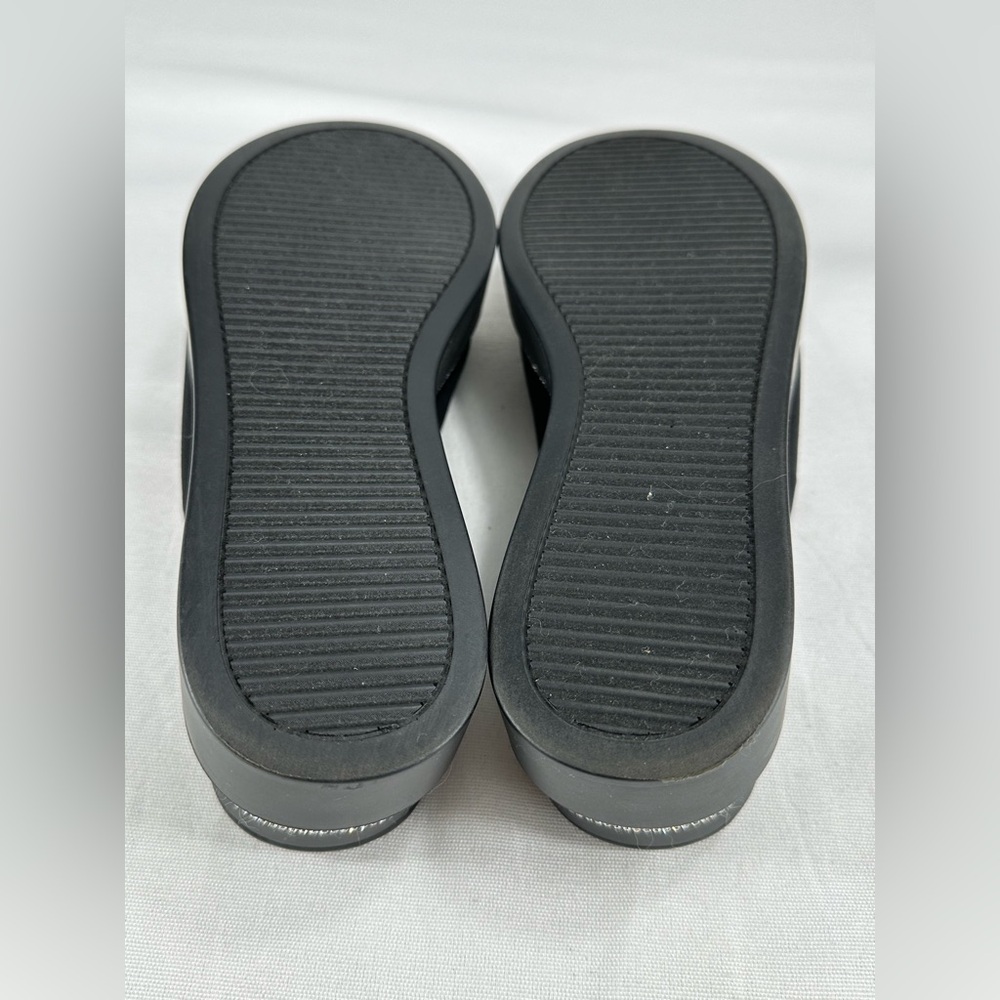 Juicy Couture Black Sandals with Metallic Accents Size-6 - Picture 10 of 12